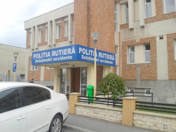 Prins la volan chiar dacă nu avea permis de conducere
